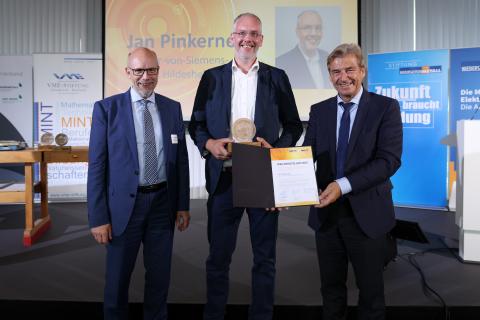Auszeichnung des Weichenstellers Jan Pinkernell